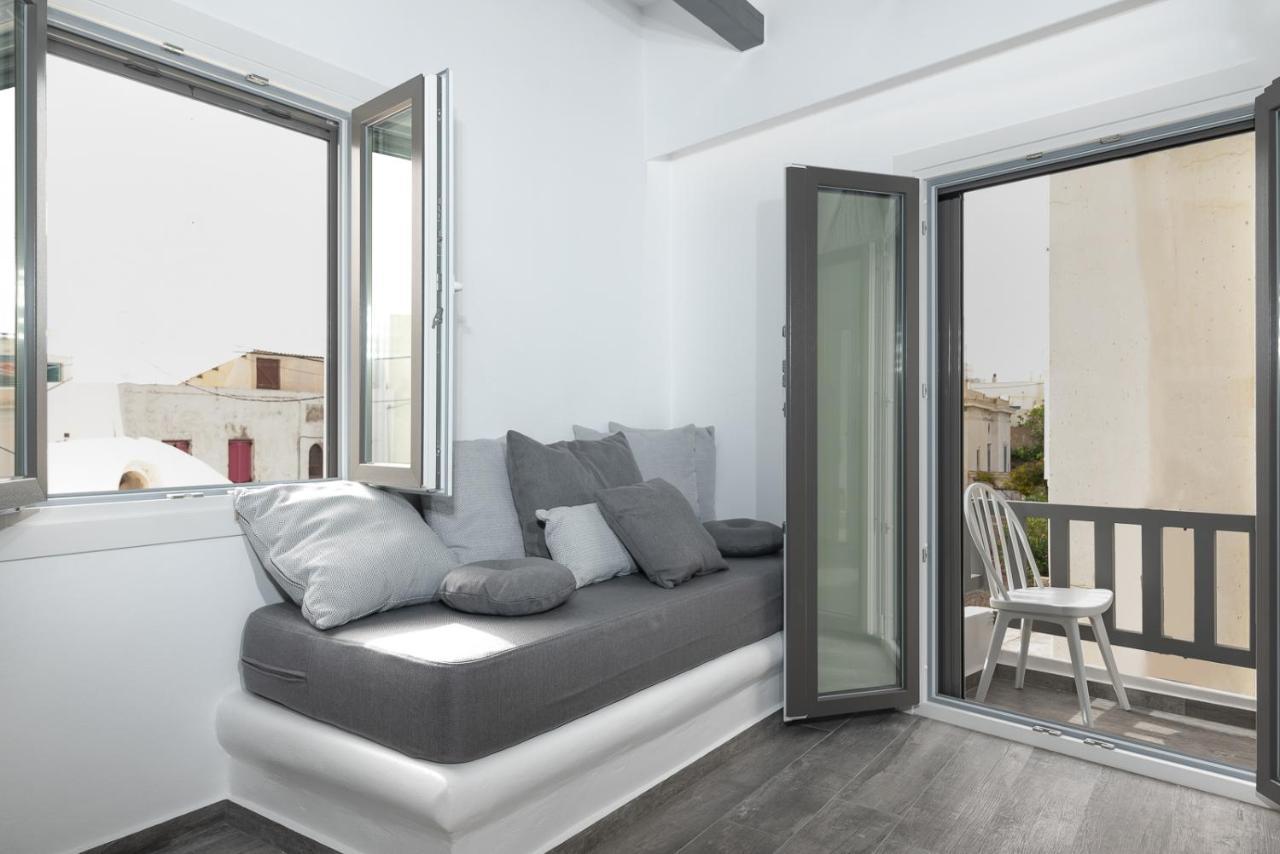 El_Puerto Luxury Port Suites Naxos City Exteriör bild