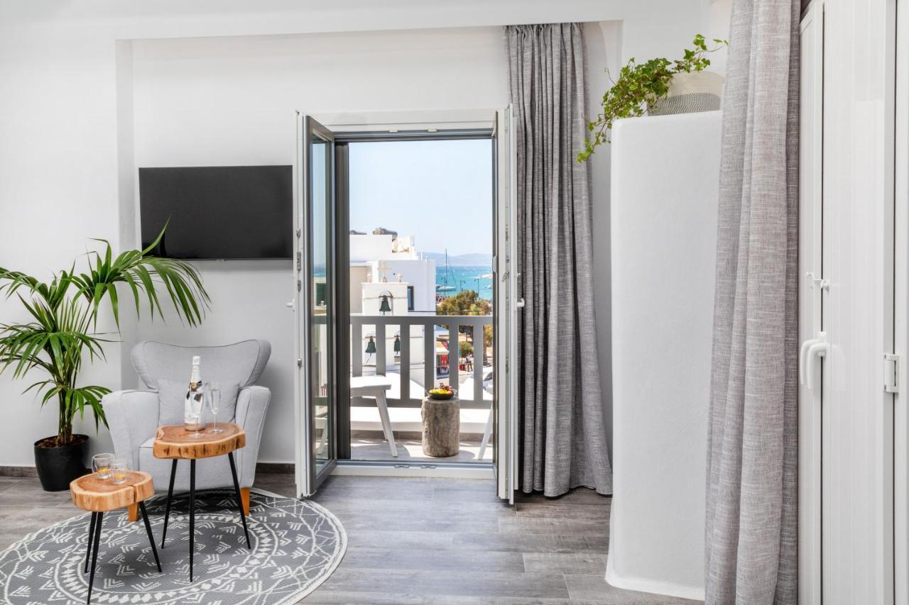 El_Puerto Luxury Port Suites Naxos City Exteriör bild
