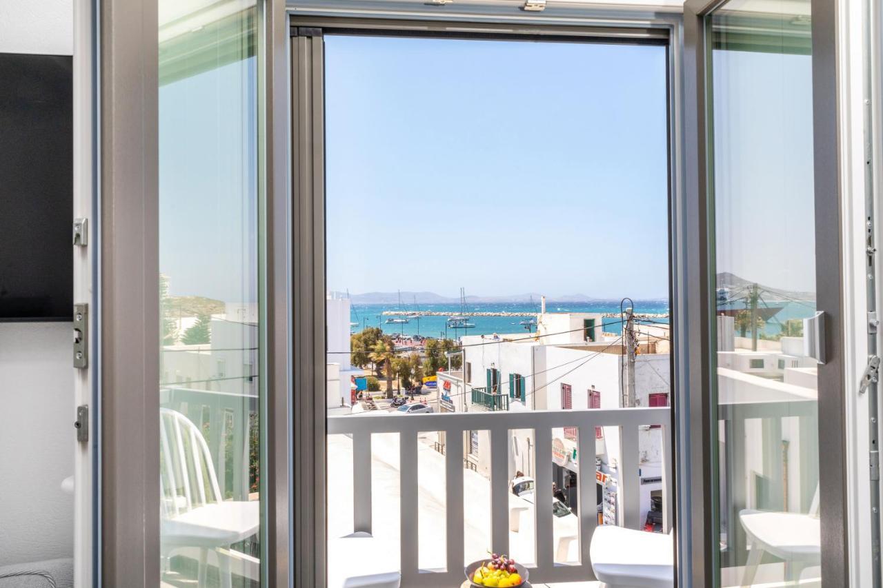 El_Puerto Luxury Port Suites Naxos City Exteriör bild